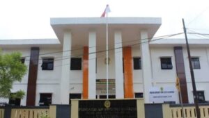 Vonis 6 bulan Pengadilan dinilai tidak memberikan efek jera bagi oknum melakukan pelecehan terhadap kaum perempuan. Vonis 6 bulan Pengadilan dinilai tidak memberikan efek jerat bagi oknum melakukan pelecehan terhadap kaum perempuan.