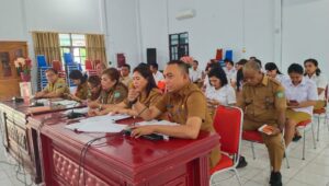 Ir.Riputri Tamaka Buka Rapat kerja Internal (Pelatihan Kantor Sendiri, PKS) Sekretariat DPRD Sangihe