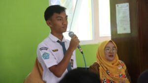 Kapolres Lampung Selatan AKBP Edwin beri Motivasi Siswa SMA N 1 Katibung