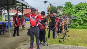 LANUDAL MANADO GELAR PEMBINAAN LATIHAN OLAHRAGA PANAHAN BERSAMA PERPANI DAN FESPATI PROVINSI SULAWESI UTARA.