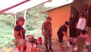 Terjun ke Lokasi Bencana Gunung Api Karangetang, Dandim 1301/Sangihe Memantau Langsung Aktivitas Masyarakat Sekitar