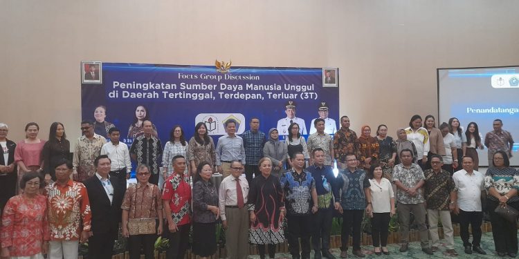 Bupati Talaud Elly Lasut, hadir sebagai pembicara di Asosiasi perguruan tinggi swasta Indonesia