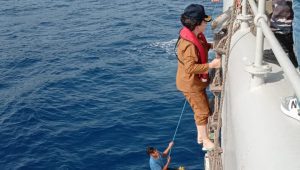 Luar Biasa Turun Dari KRI Yos udarso 353 Menggunakan Tali, Brigjen TNI Suteikno Soleman Sebut Tamuntuan Pj Bupati Hebat