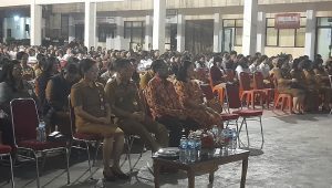 Walikota Caroll Senduk, ikuti ibadah rutin Pemkot Kota Tomohon