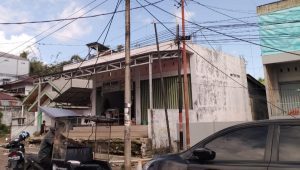 Pentingnya penanganan tiang PT Telkom/ PLN Mitra, untuk Pembangunan lebih maju