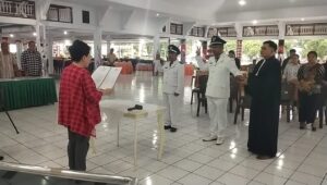 Tamuntuan Lantik Penjabat Kapitalaung Kampung Lesabe 1 dan Kampung Binala